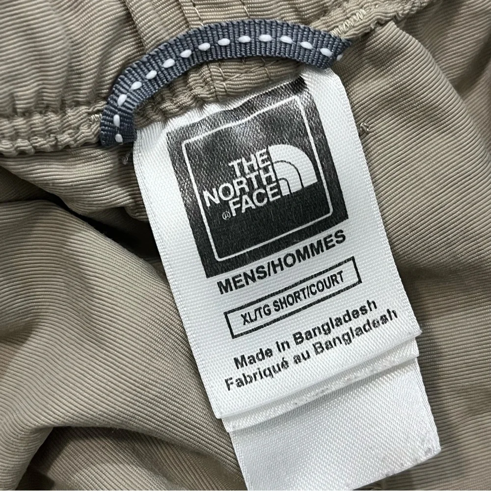 The North Face Men’s Cargo Shorts Size XL